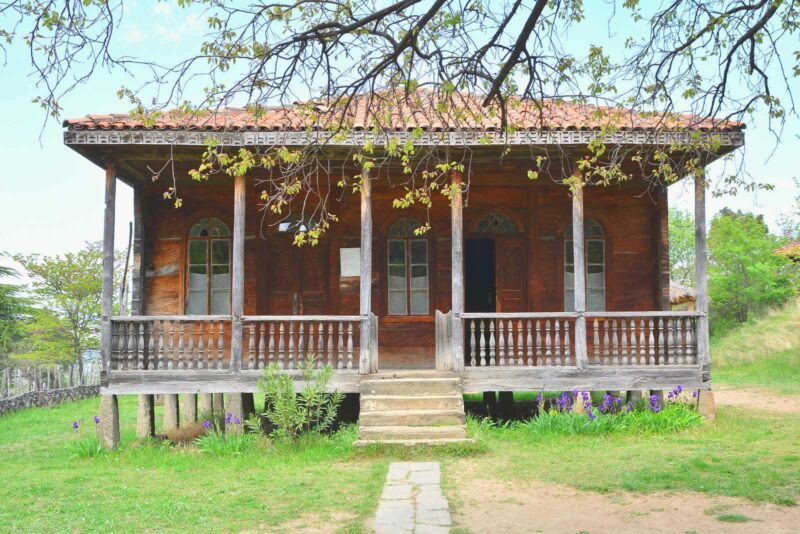 Megrelian oda house